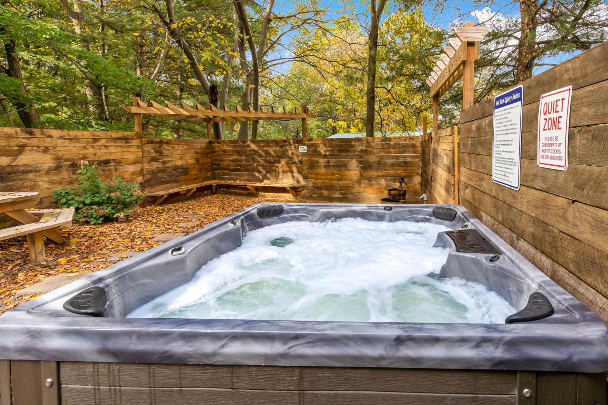 شقة 5 Bd W Hottub - Mins To Hunting Hiking & Fishing New Providence المظهر الخارجي الصورة